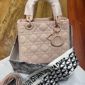 Woman Dior Bags